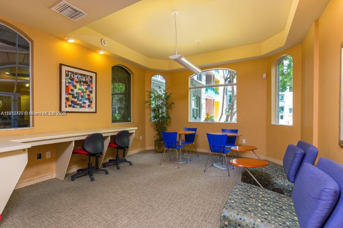 6001 SW 70th St #115 South Miami, FL 33143