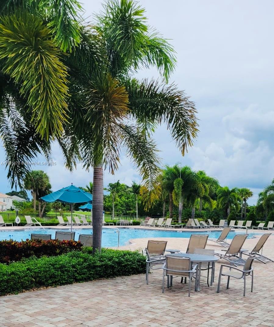 4164 Ficus St Hollywood, FL 33021