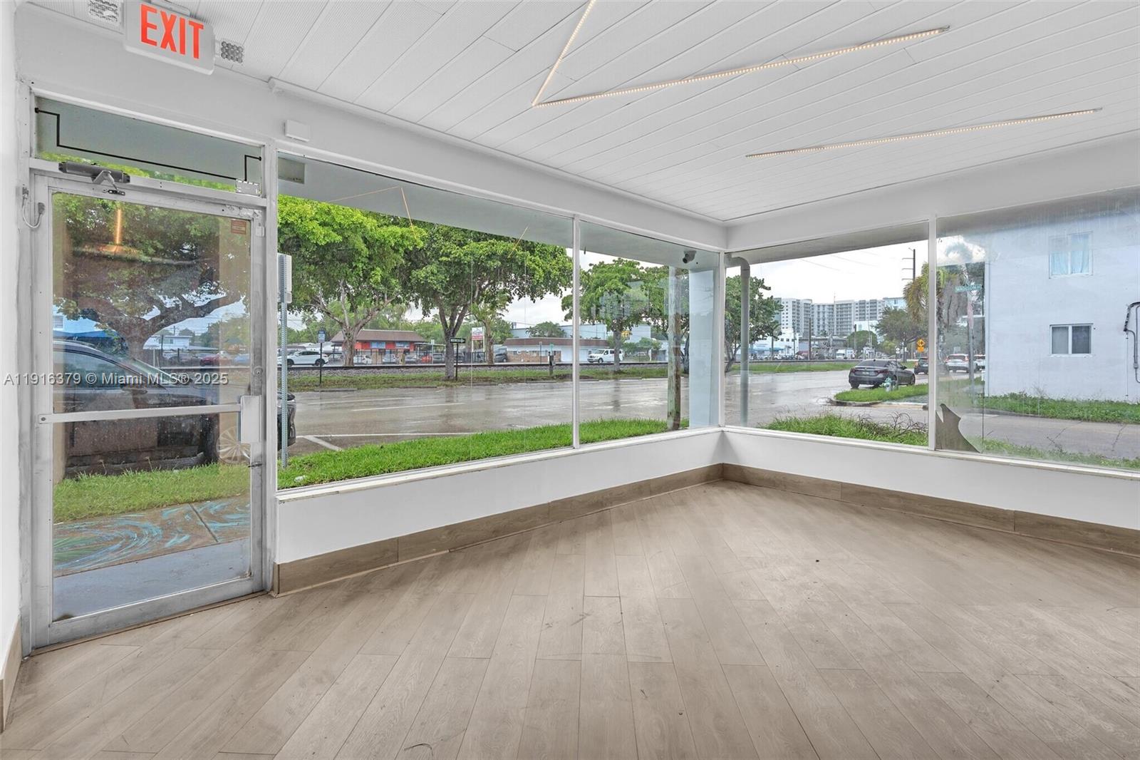 601 S 21st Ave Hollywood, FL 33020