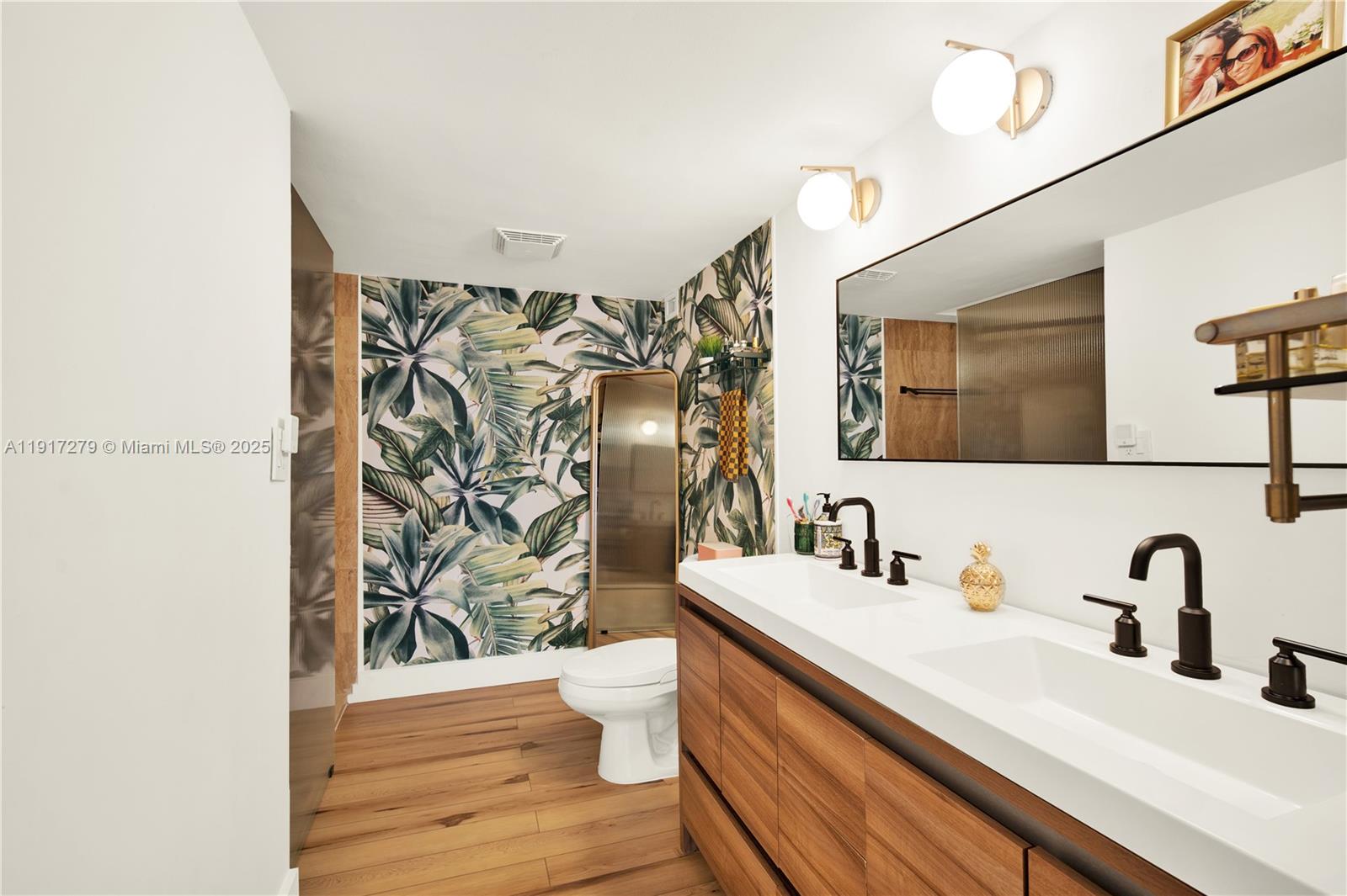 1915 Brickell Ave #C1101 Miami, FL 33129