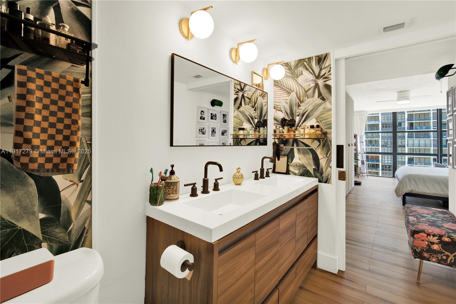 1915 Brickell Ave #C1101 Miami, FL 33129