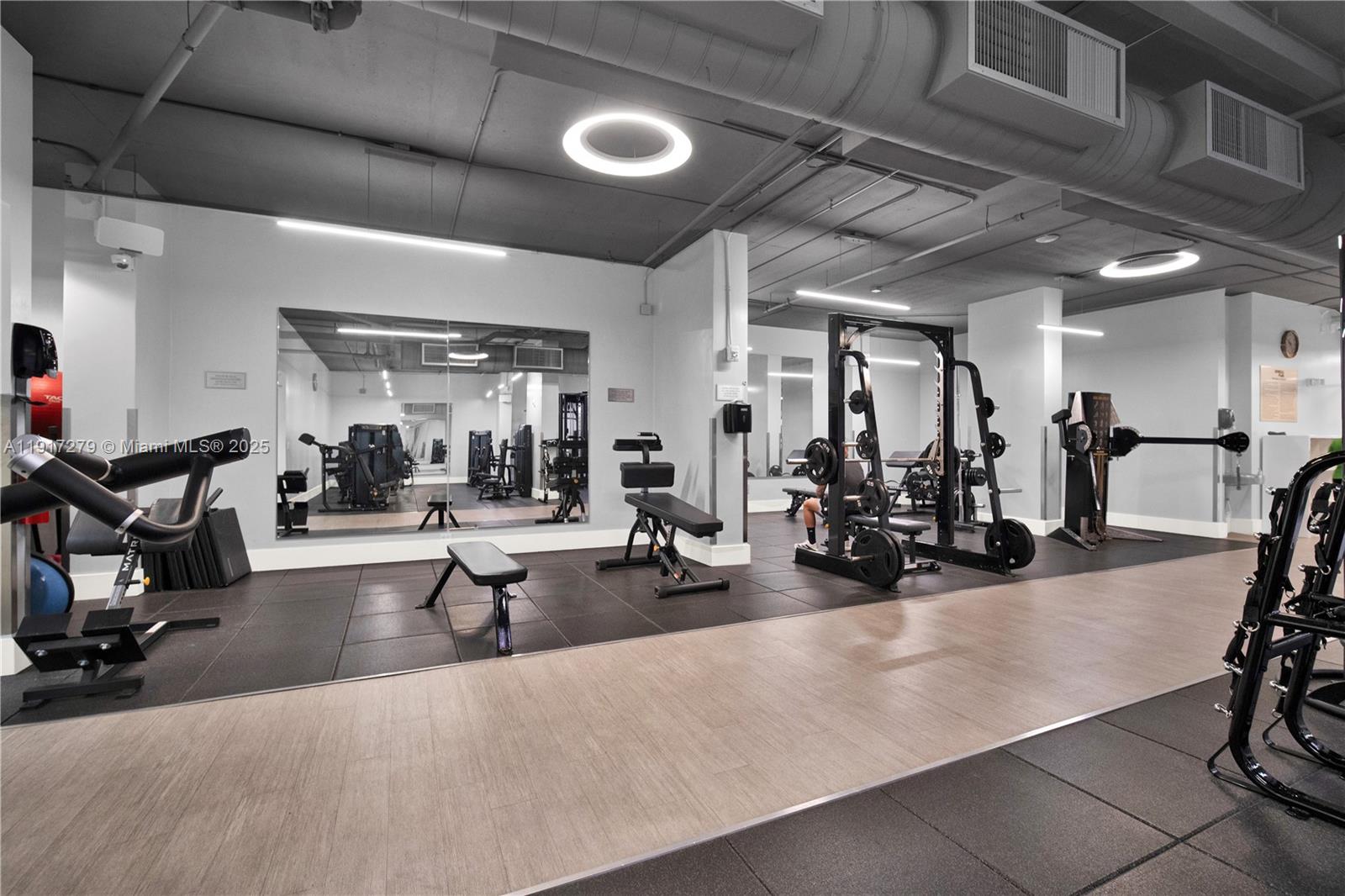 1915 Brickell Ave #C1101 Miami, FL 33129