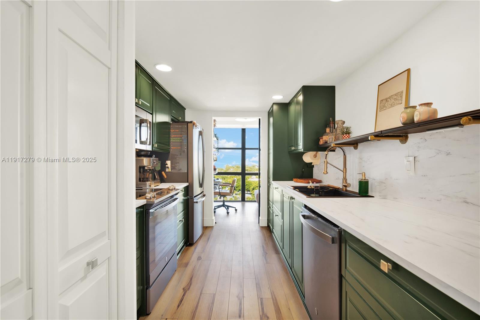 1915 Brickell Ave #C1101 Miami, FL 33129