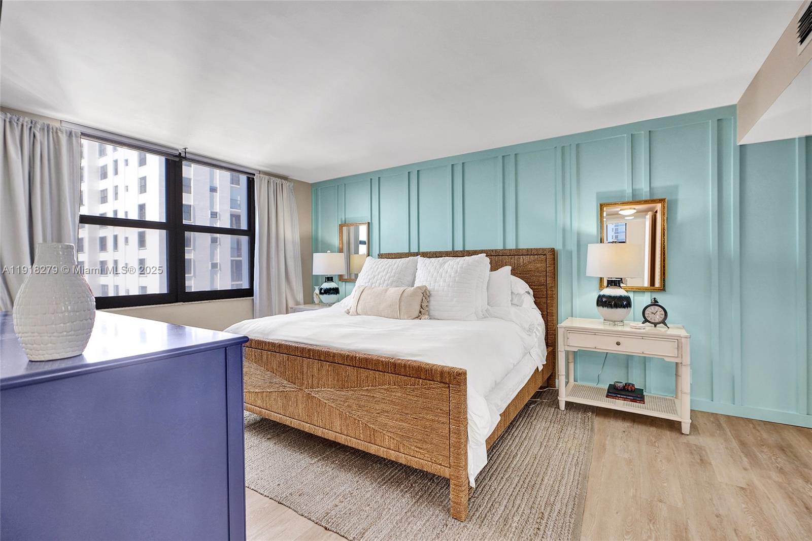 2301 S Ocean Dr #1807 (available Dec 10) Hollywood, FL 33019