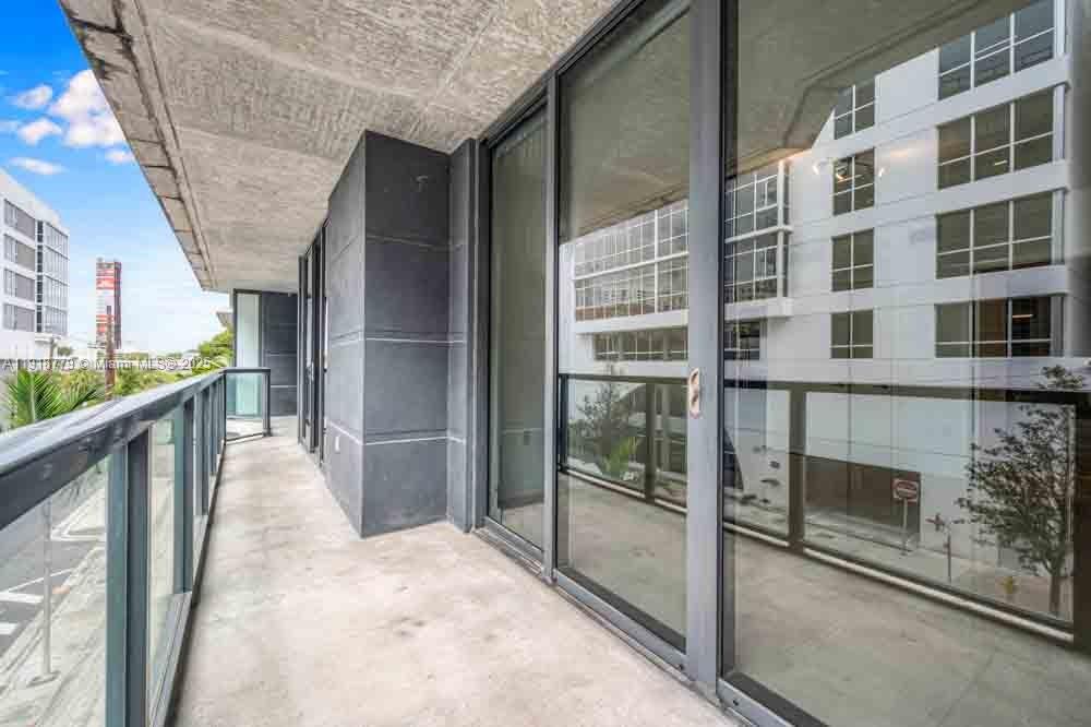 image Cassa Brickell18