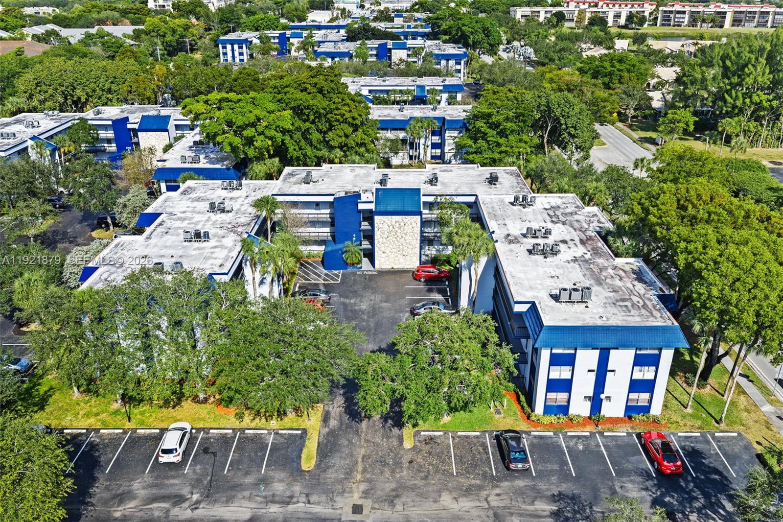 3140 Holiday Spgs Blvd #9-102 Margate, FL 33063