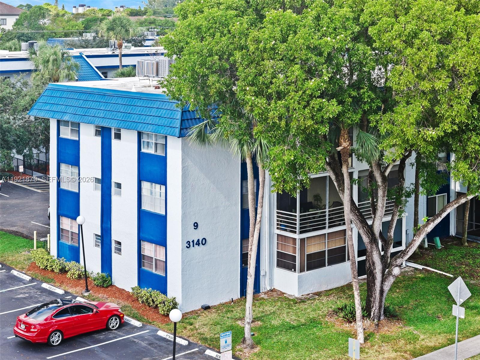 3140 Holiday Spgs Blvd #9-102 Margate, FL 33063