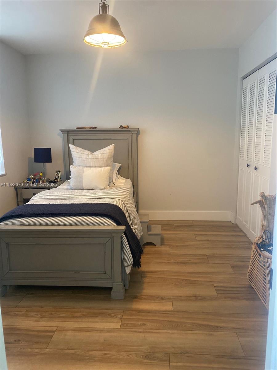 9420 Poinciana Pl #214 Davie, FL 33324