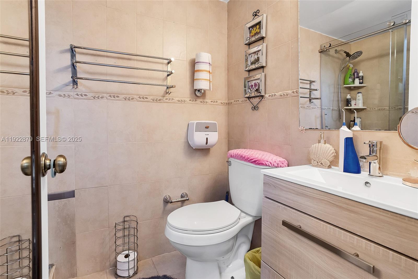 5490 W 21st Ct #309 Hialeah, FL 33016