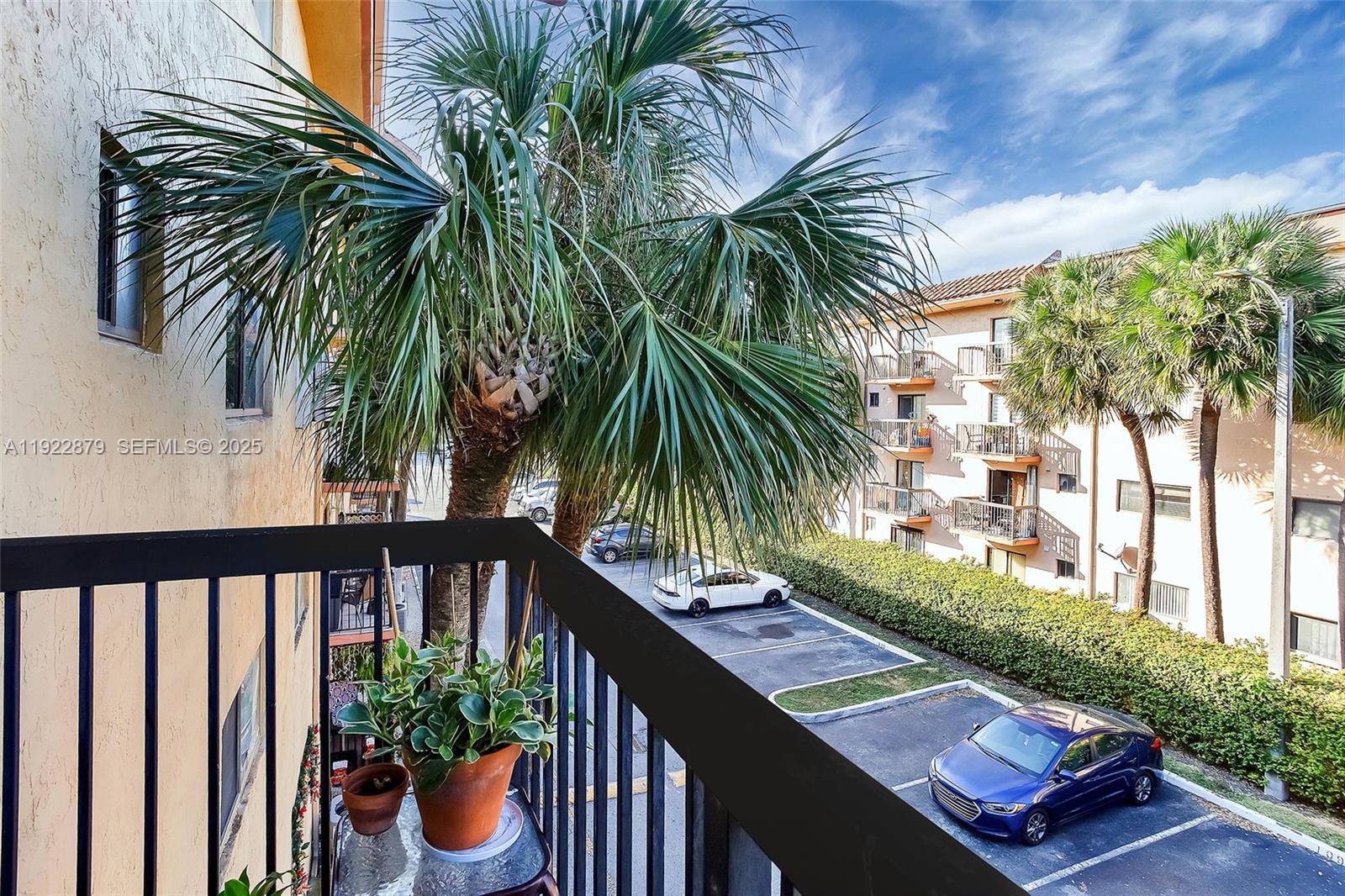 5490 W 21st Ct #309 Hialeah, FL 33016