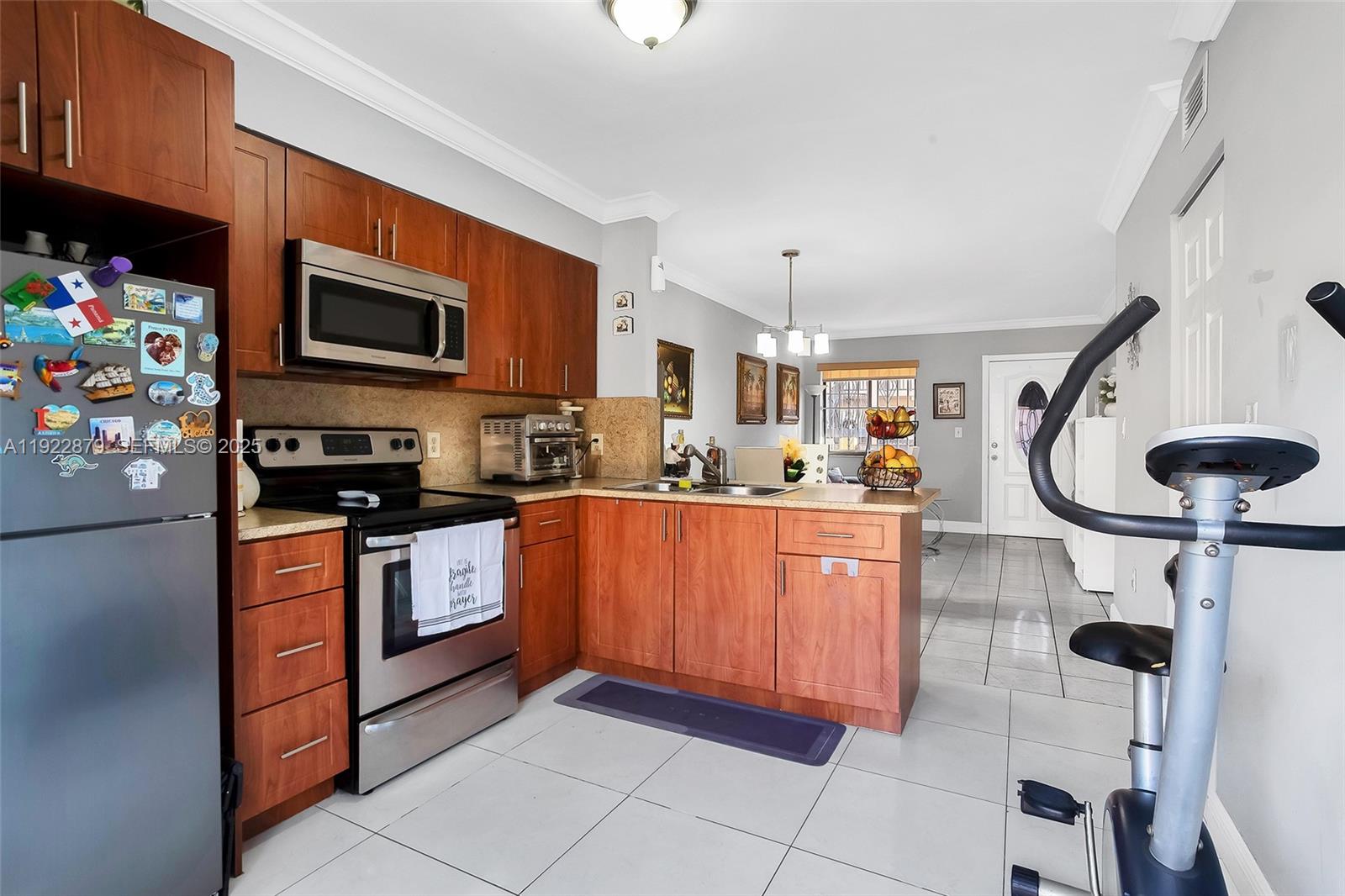 5490 W 21st Ct #309 Hialeah, FL 33016