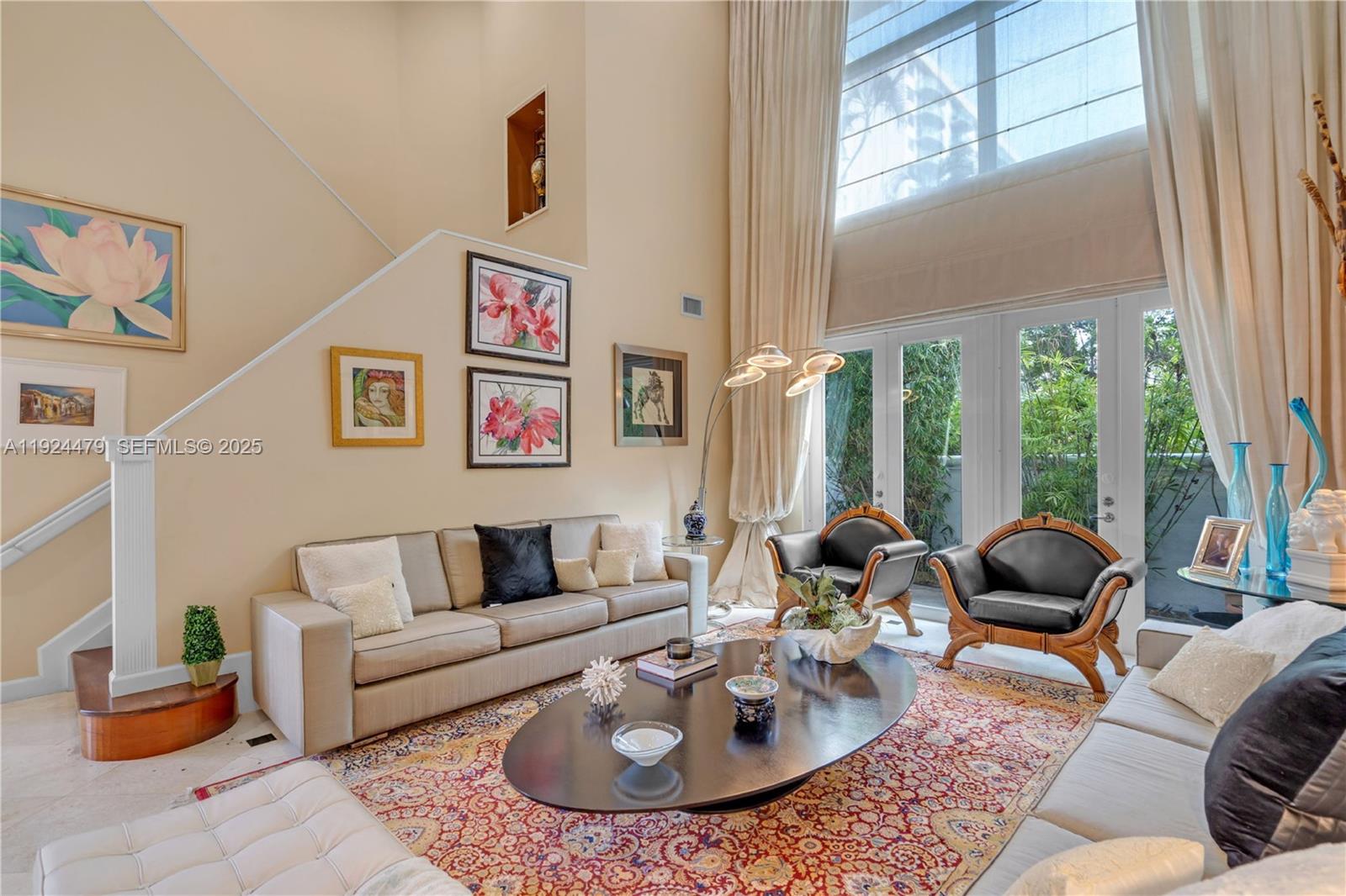 3942 194th Ln Sunny Isles Beach, FL 33160