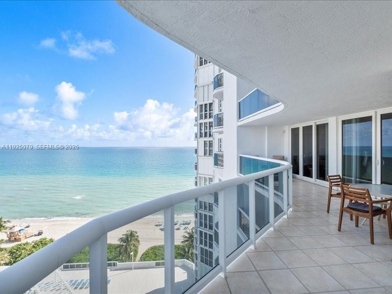 16711 Collins Ave #1604 Sunny Isles Beach, FL 33160