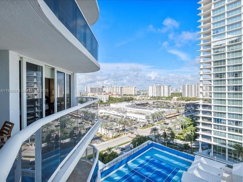 16711 Collins Ave #1604 Sunny Isles Beach, FL 33160