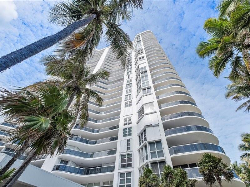 16711 Collins Ave #1604 Sunny Isles Beach, FL 33160