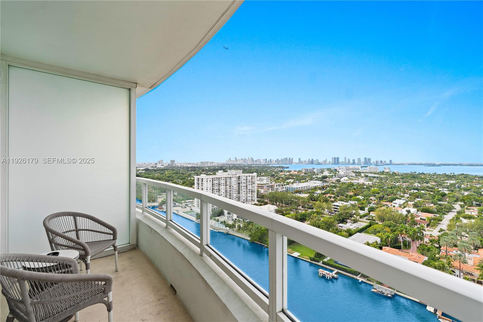 4401 Collins Ave #2517 Miami Beach, FL 33140