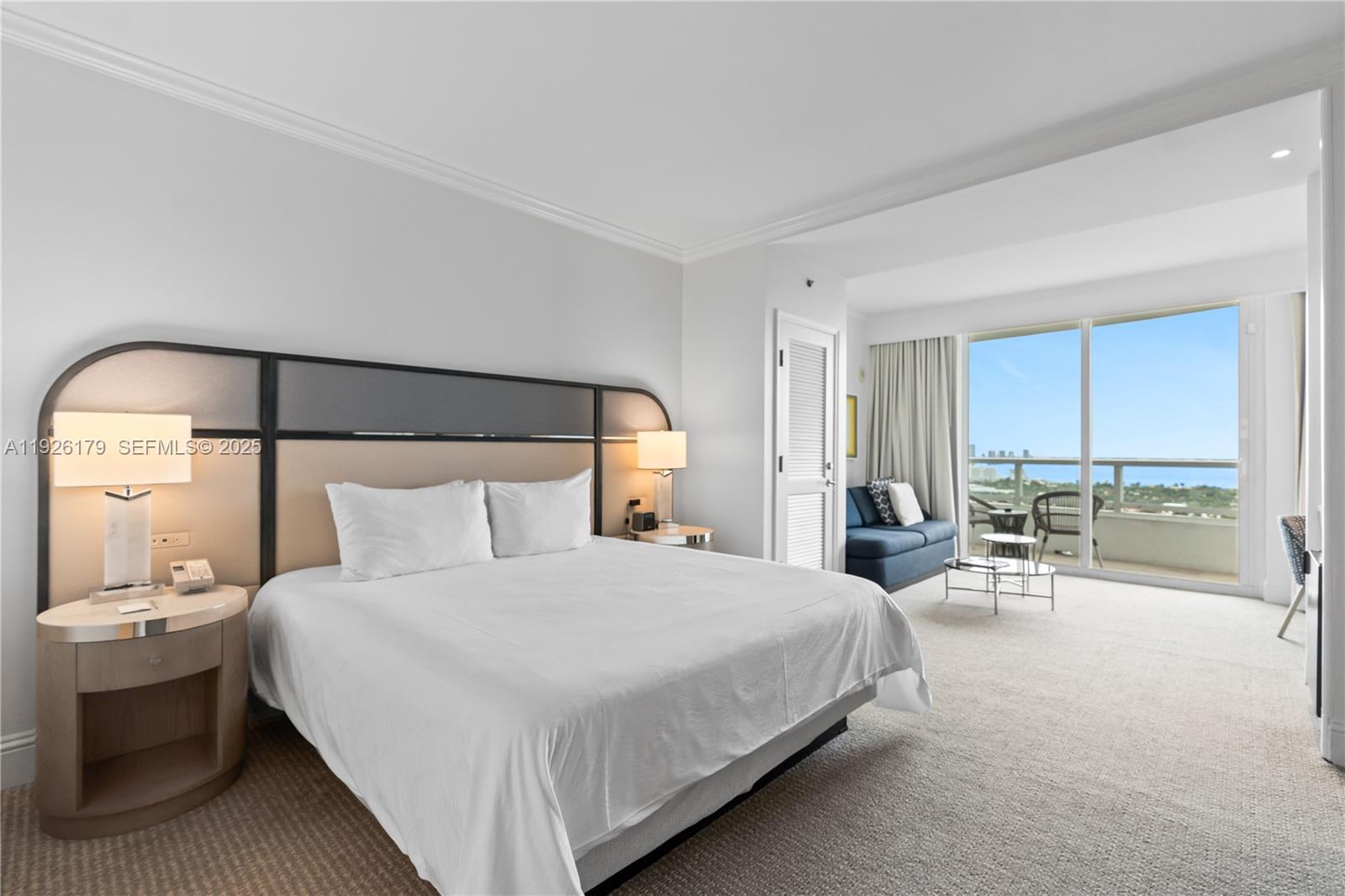 4401 Collins Ave #2517 Miami Beach, FL 33140