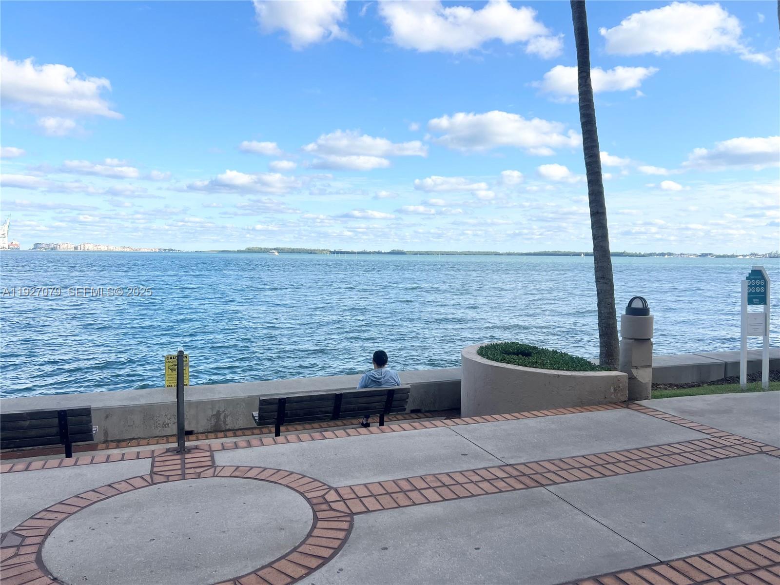 image Brickell Key Two28