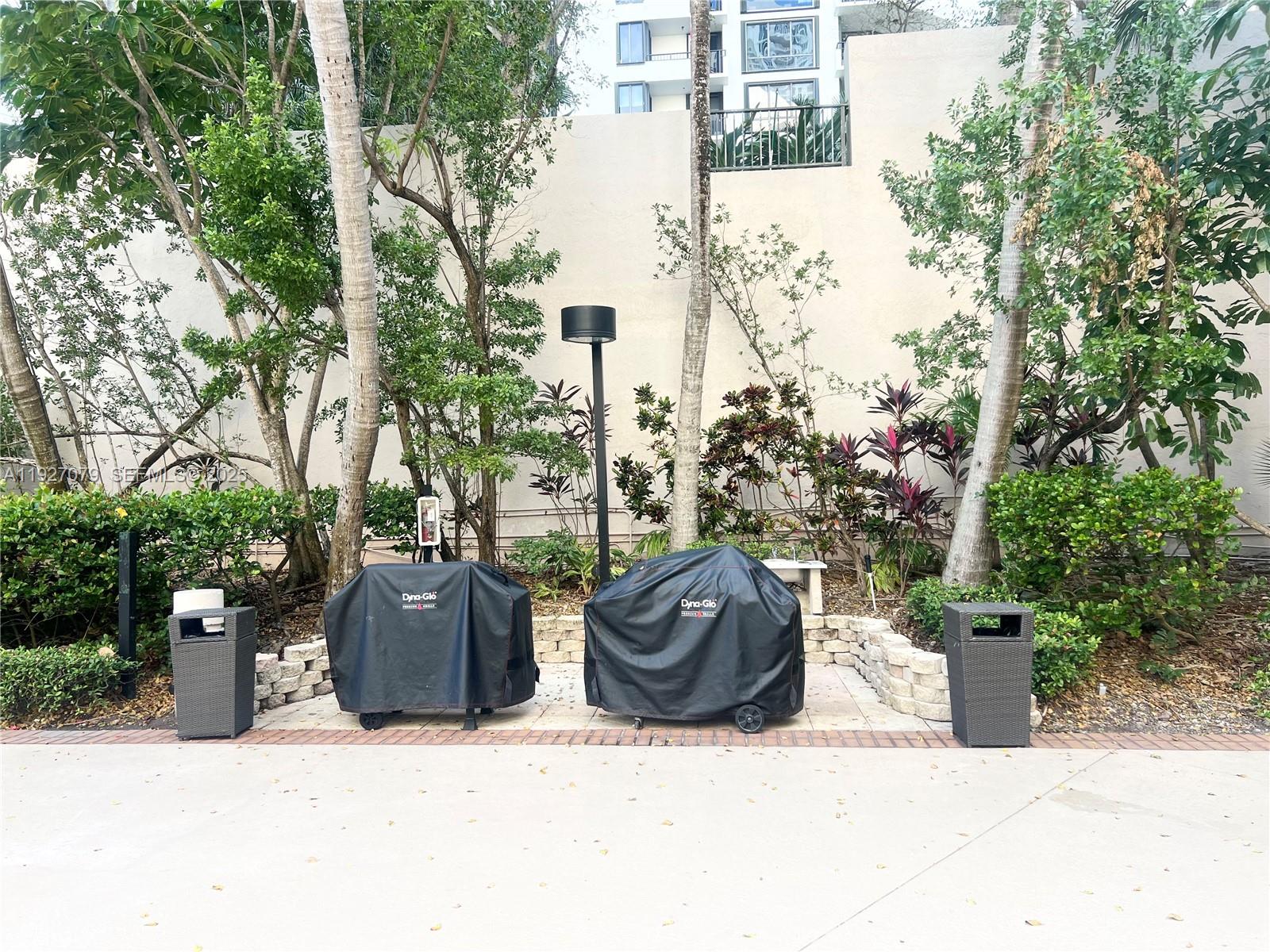 image Brickell Key Two40