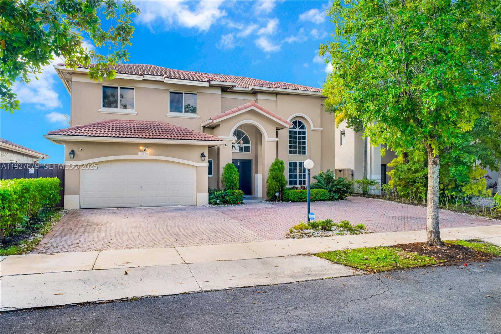 13000 SW 136th Ter Miami, FL 33186