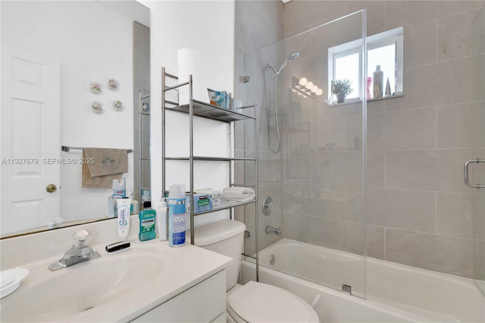 13000 SW 136th Ter Miami, FL 33186