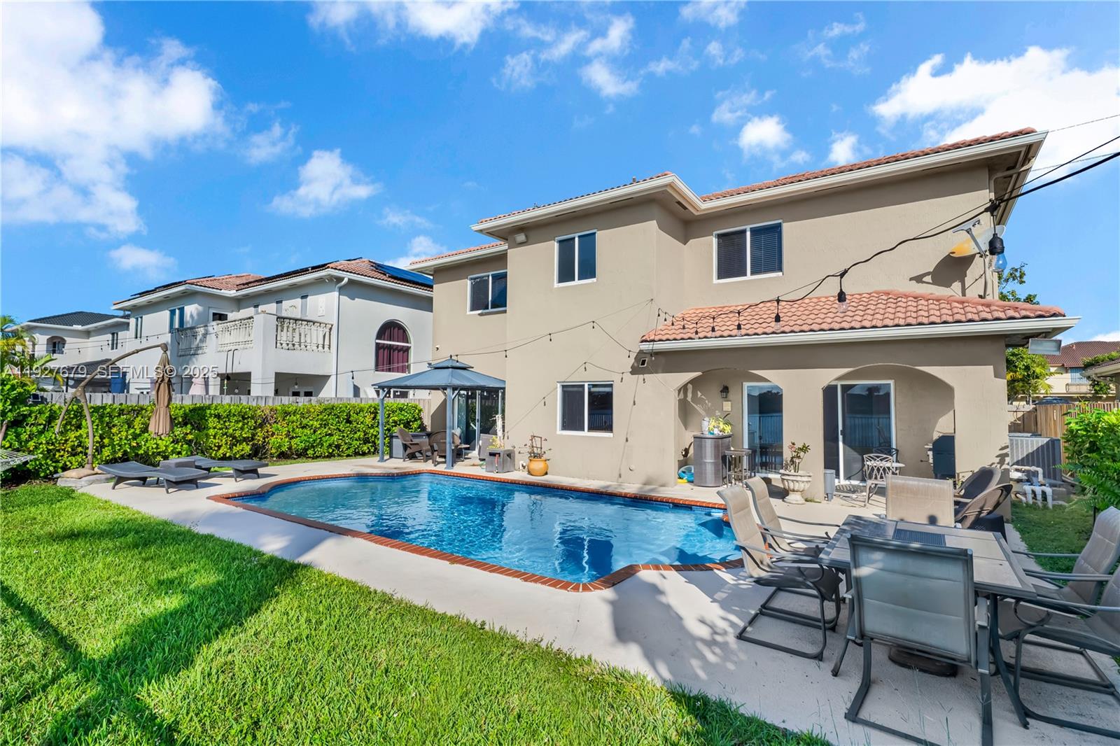 13000 SW 136th Ter Miami, FL 33186