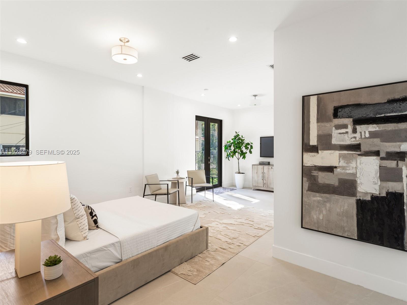 7285 SW 72nd Ter Miami, FL 33143