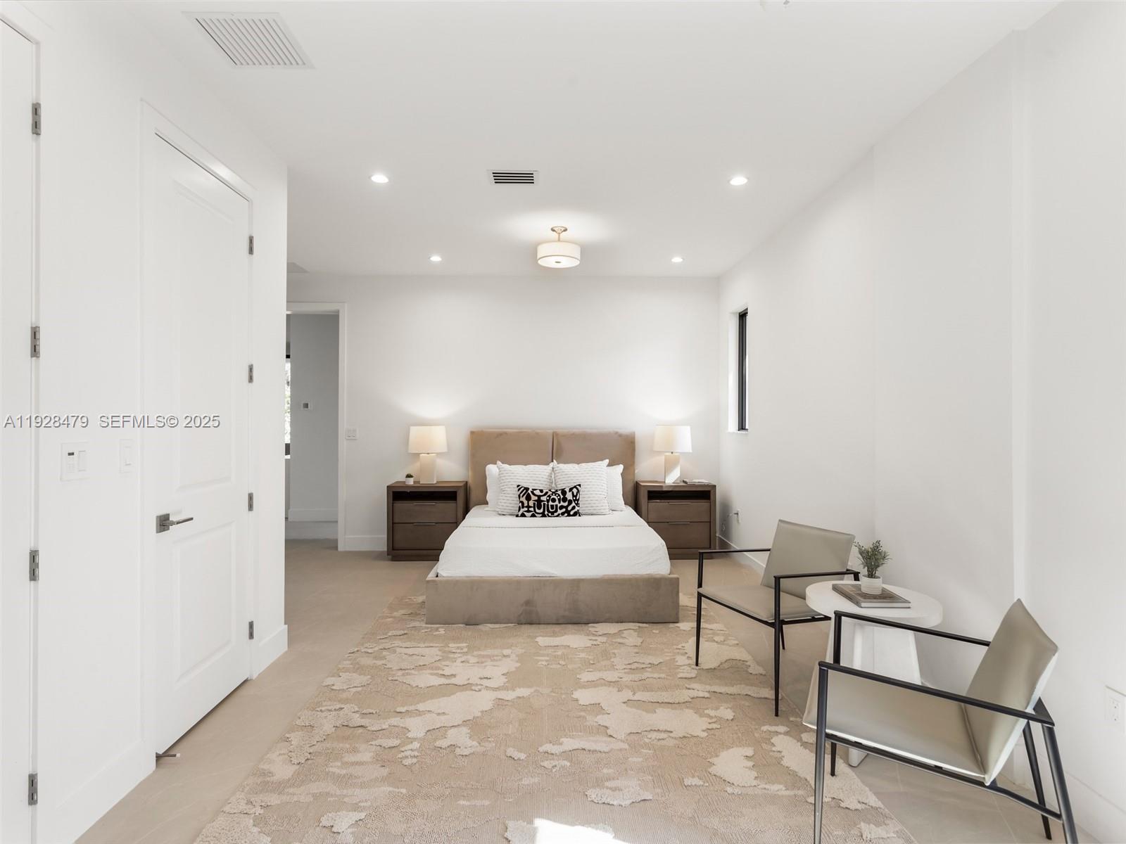 7285 SW 72nd Ter Miami, FL 33143