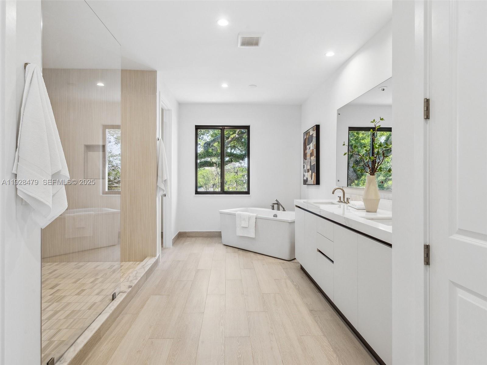 7285 SW 72nd Ter Miami, FL 33143