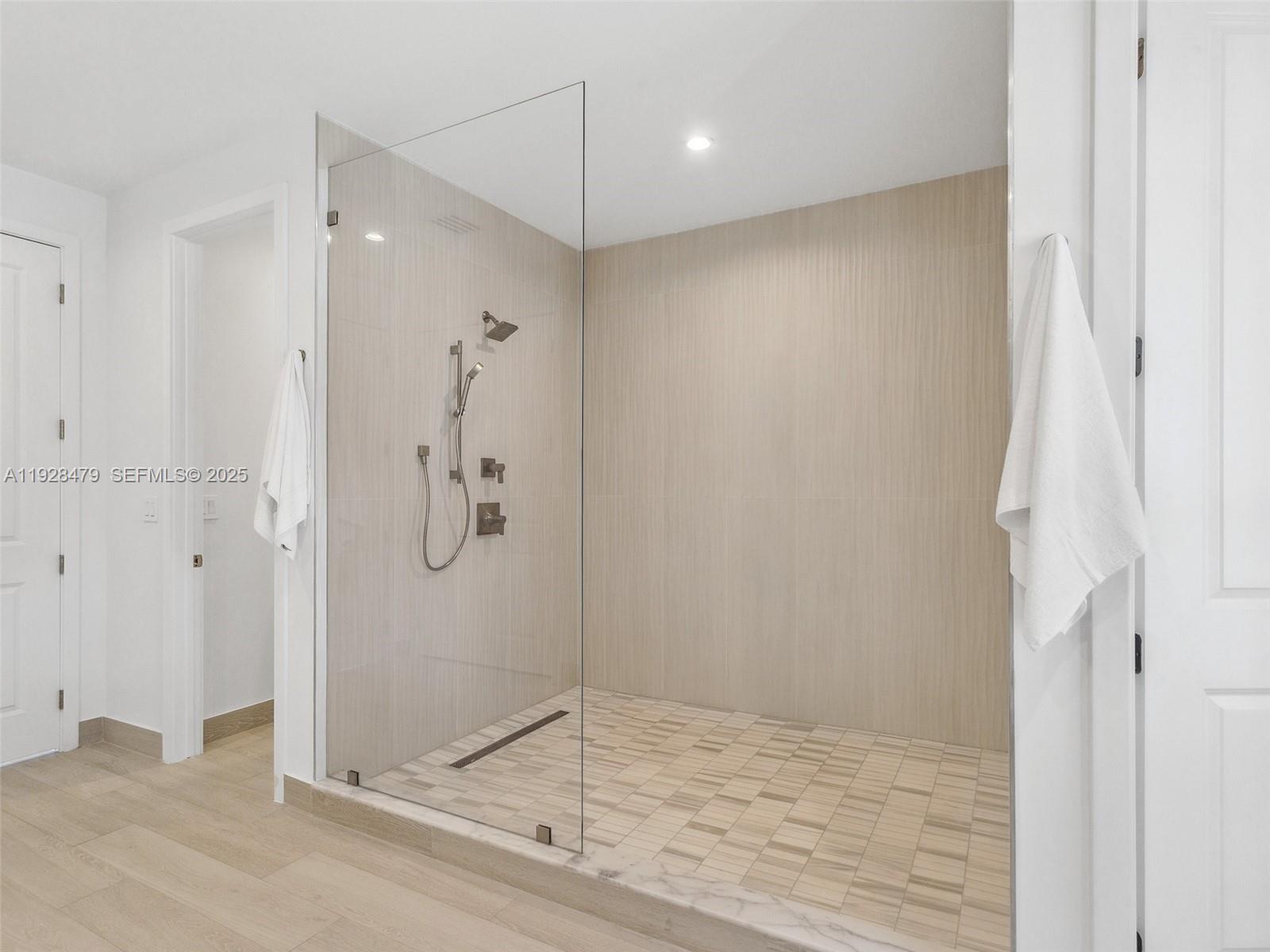 7285 SW 72nd Ter Miami, FL 33143