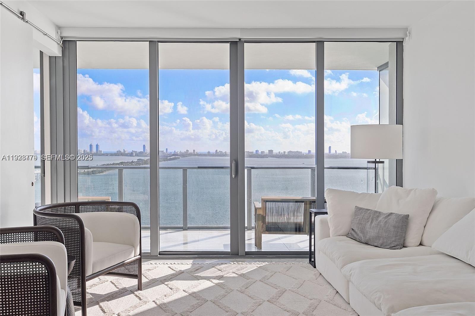 3131 NE 7th Ave #2203