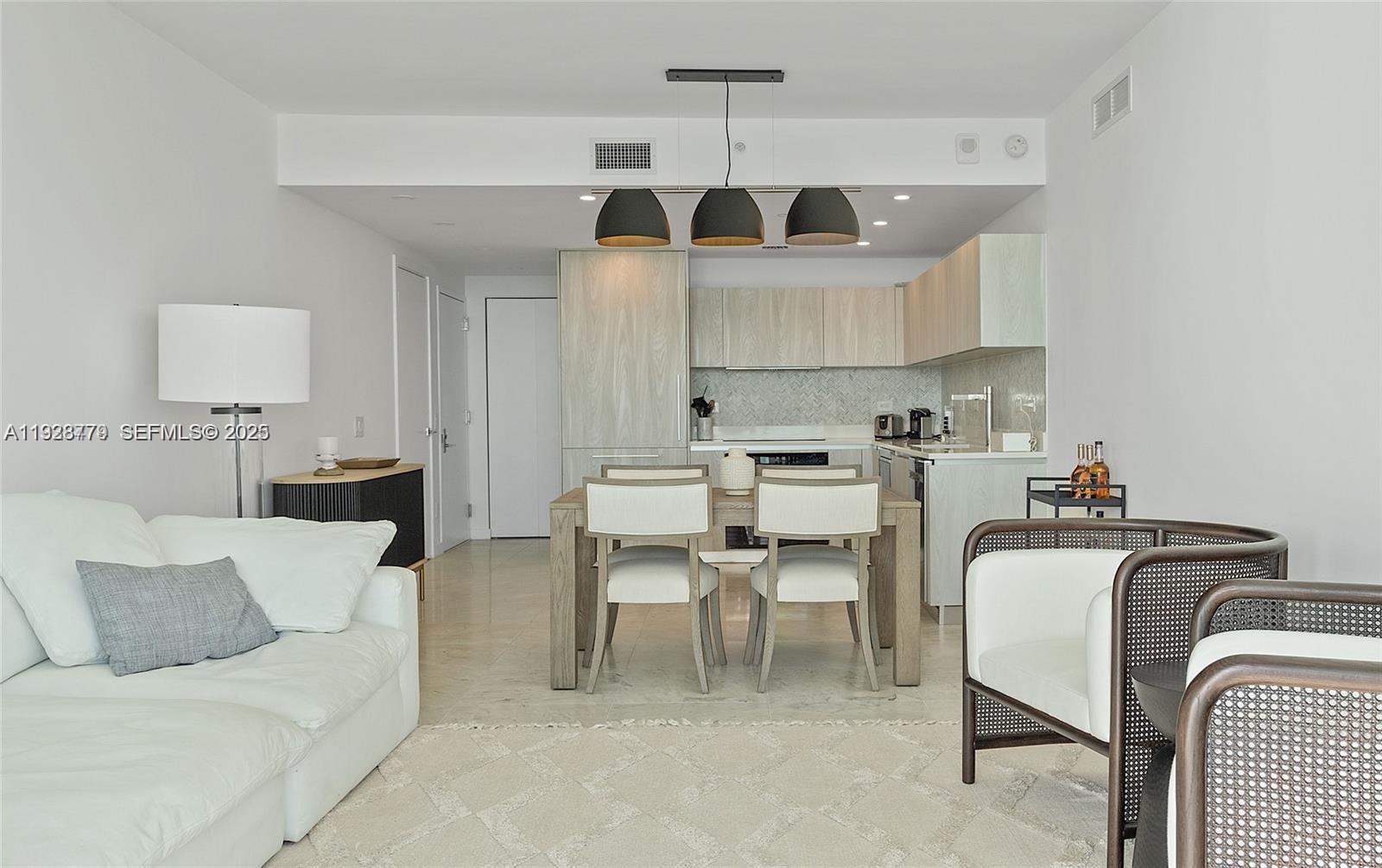 3131 NE 7th Ave #2203 Miami, FL 33137