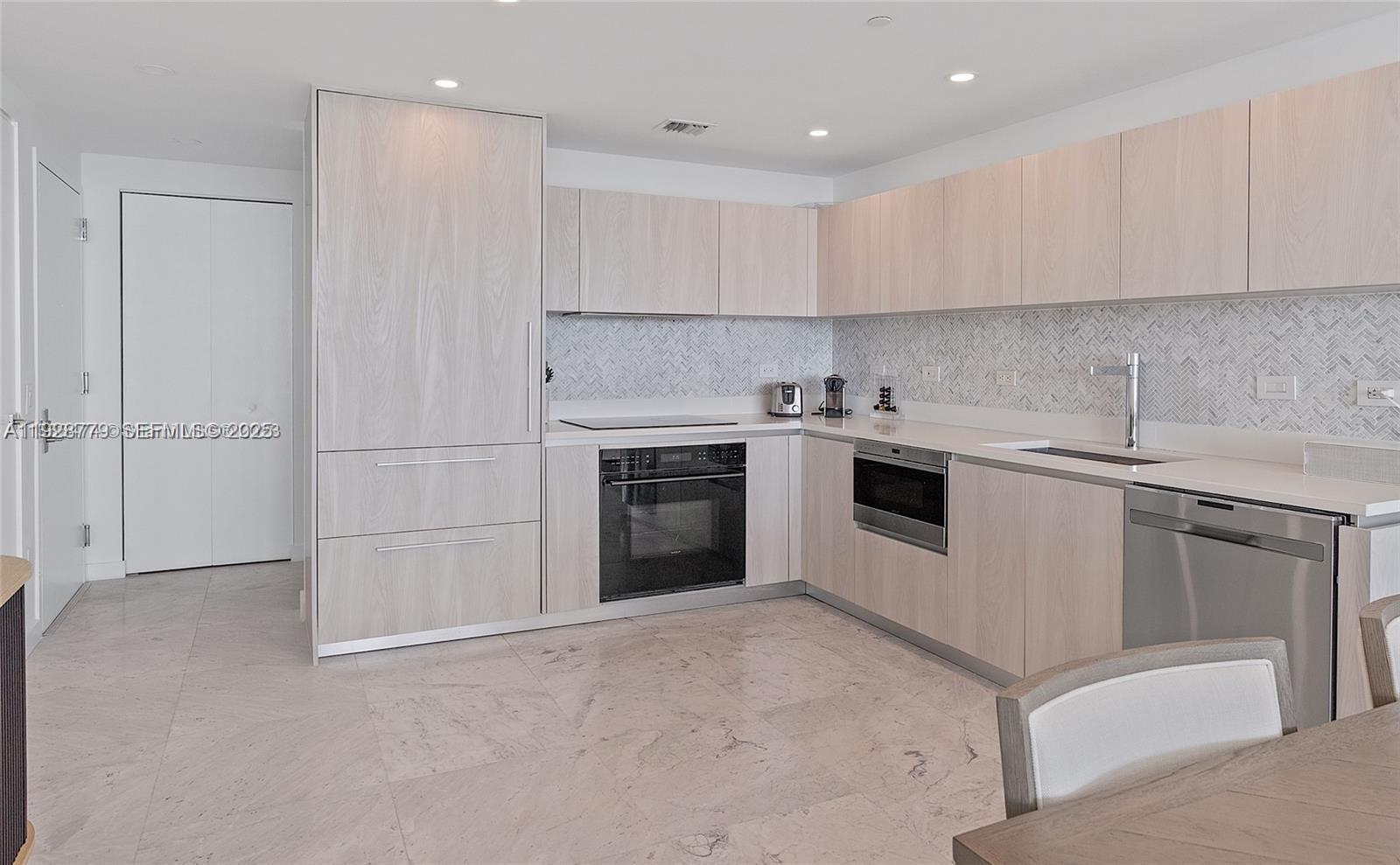 3131 NE 7th Ave #2203 Miami, FL 33137