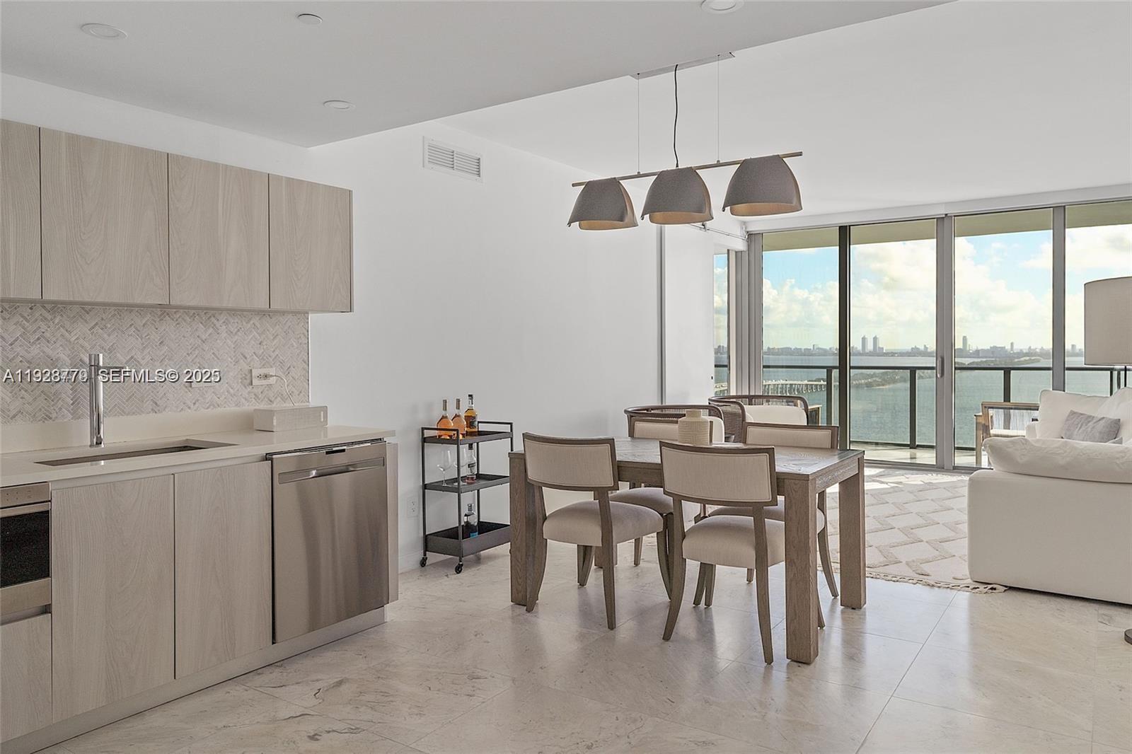 3131 NE 7th Ave #2203 Miami, FL 33137