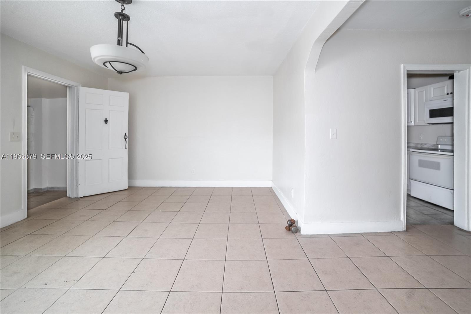 2501 NW 22nd Ave Miami, FL 33142