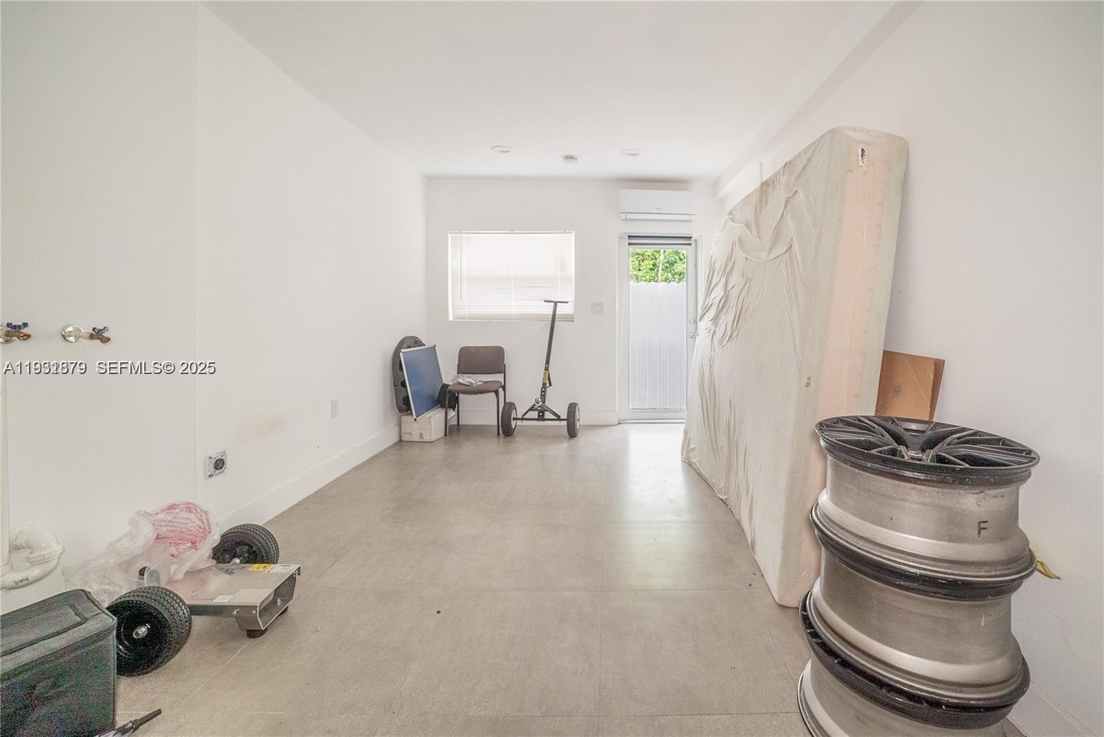 2501 NW 22nd Ave Miami, FL 33142