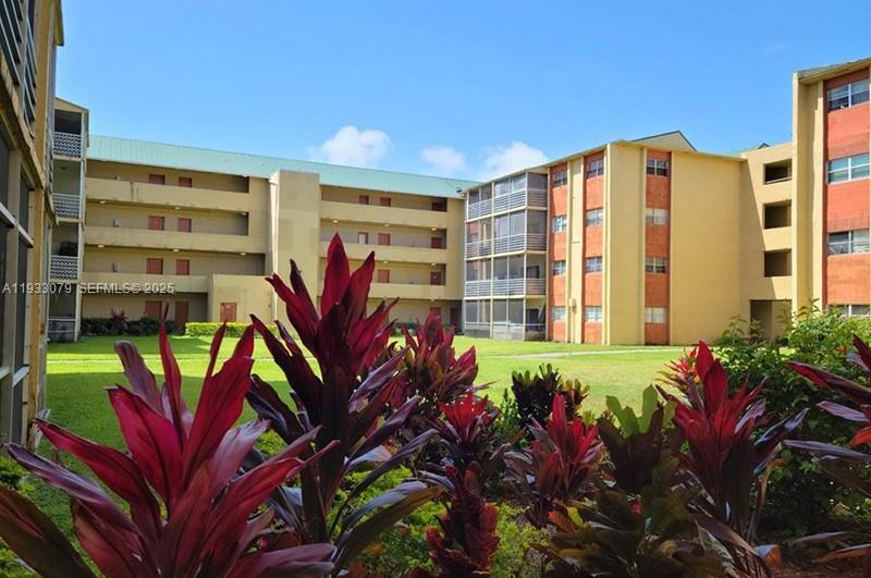 3600 NW 21st St #103