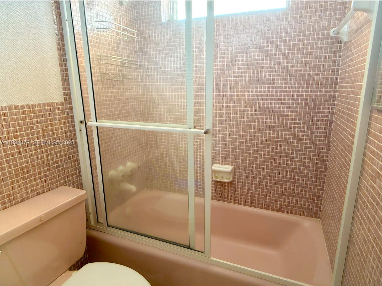 2930 Point East Dr #E601 Aventura, FL 33160