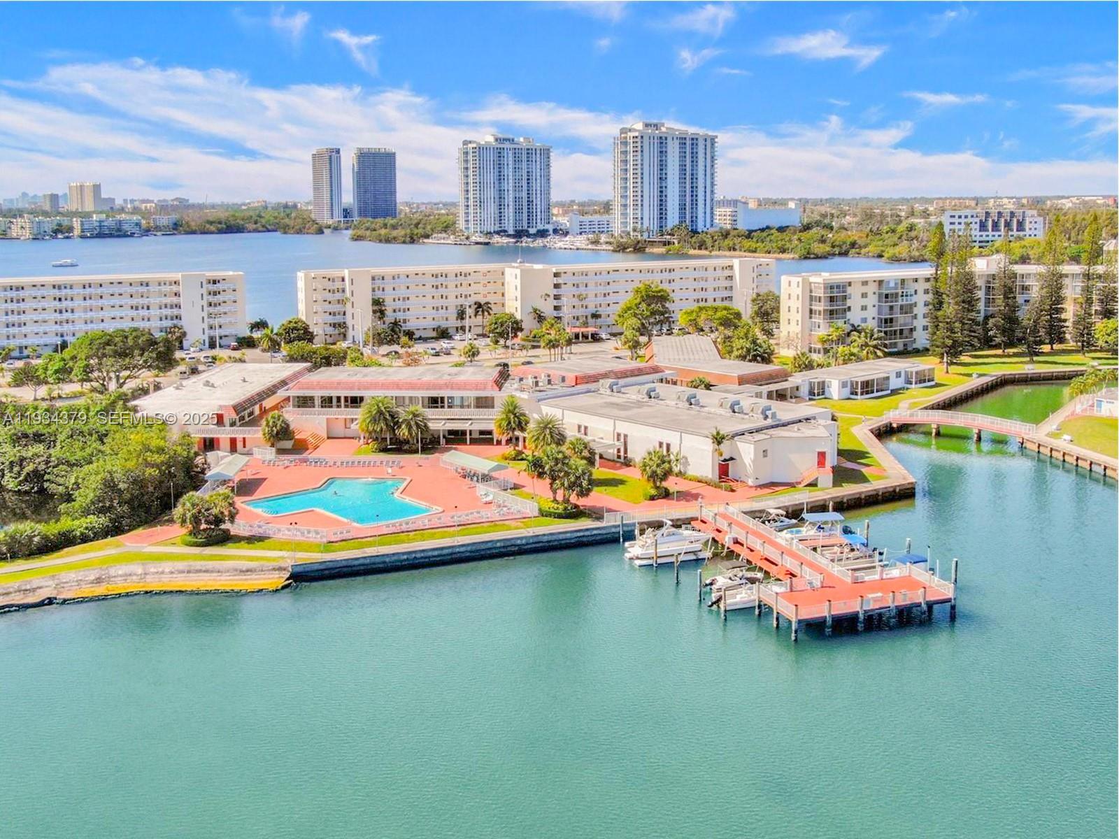 2930 Point East Dr #E601 Aventura, FL 33160