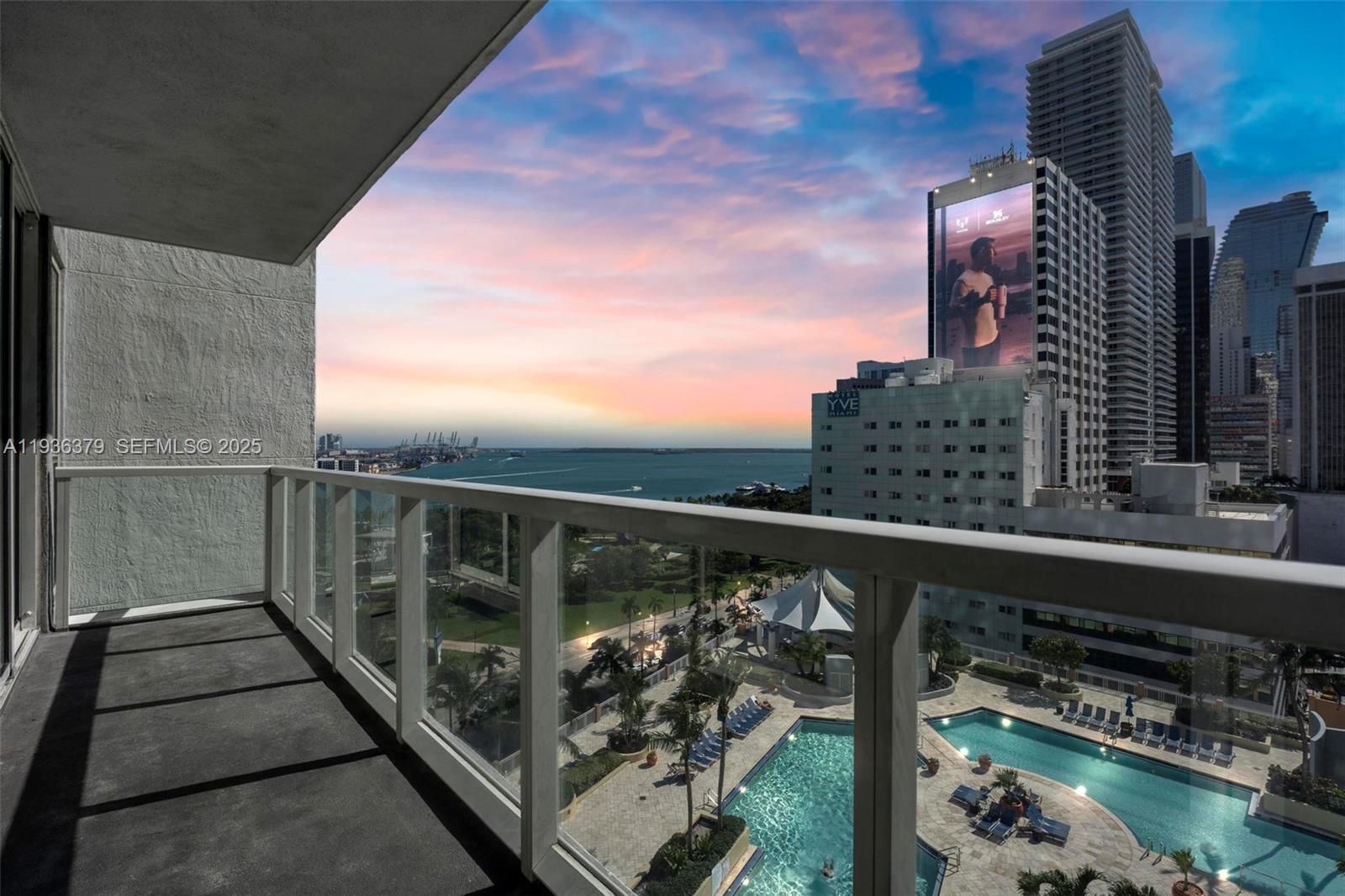 244 Biscayne Blvd #1505