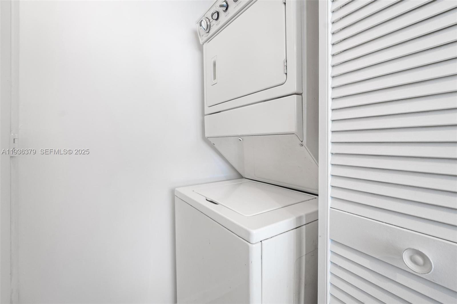 image Vizcayne North15