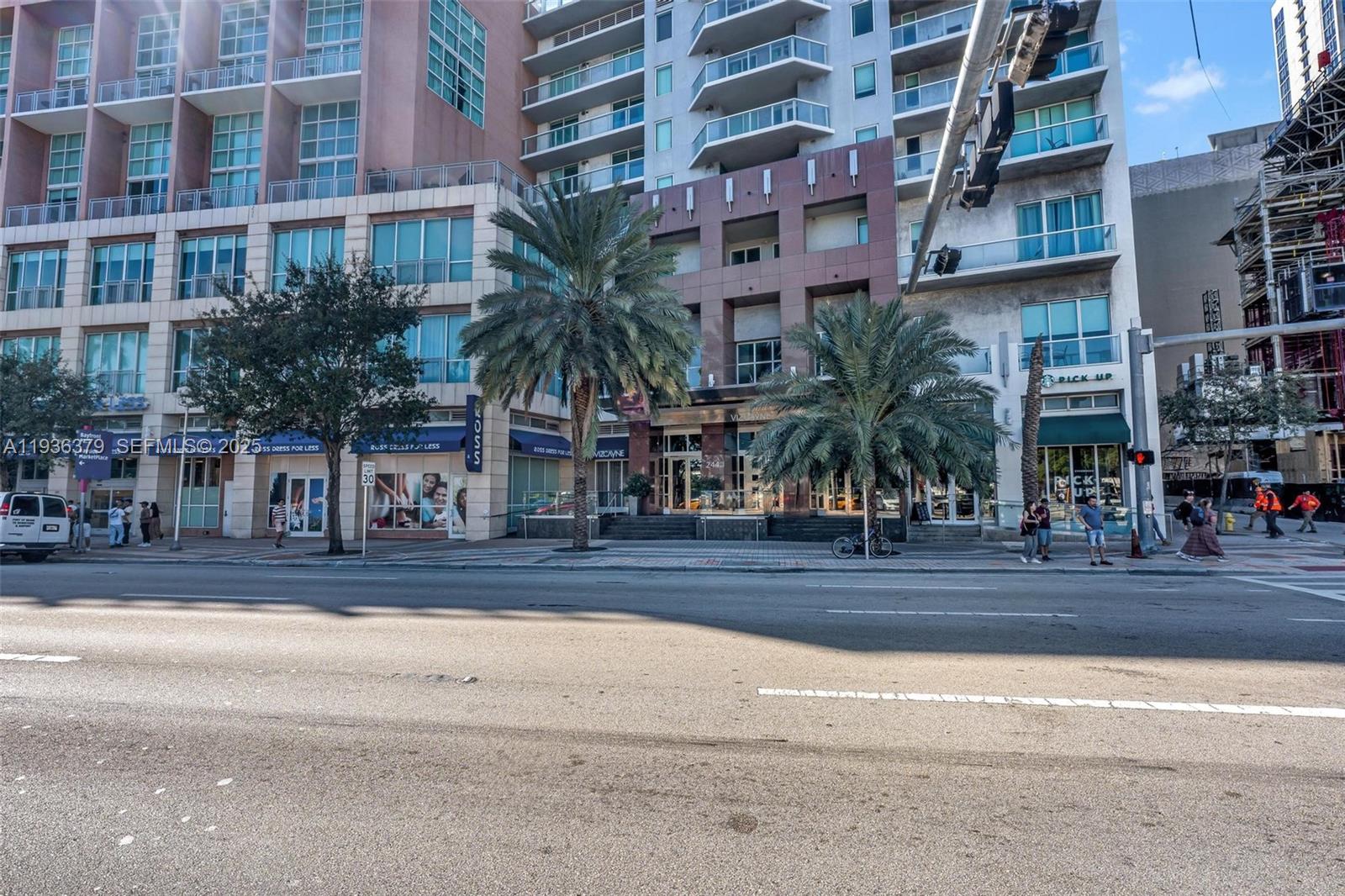 image Vizcayne North24