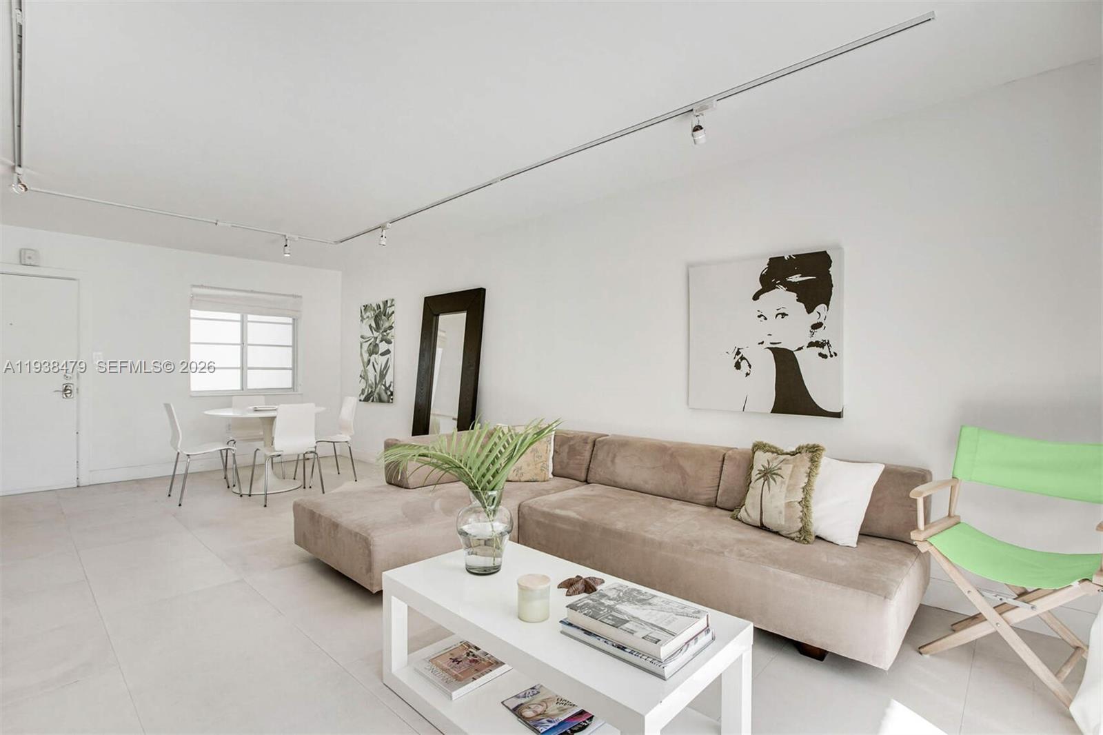 201 Jefferson Ave #2E Miami Beach, FL 33139