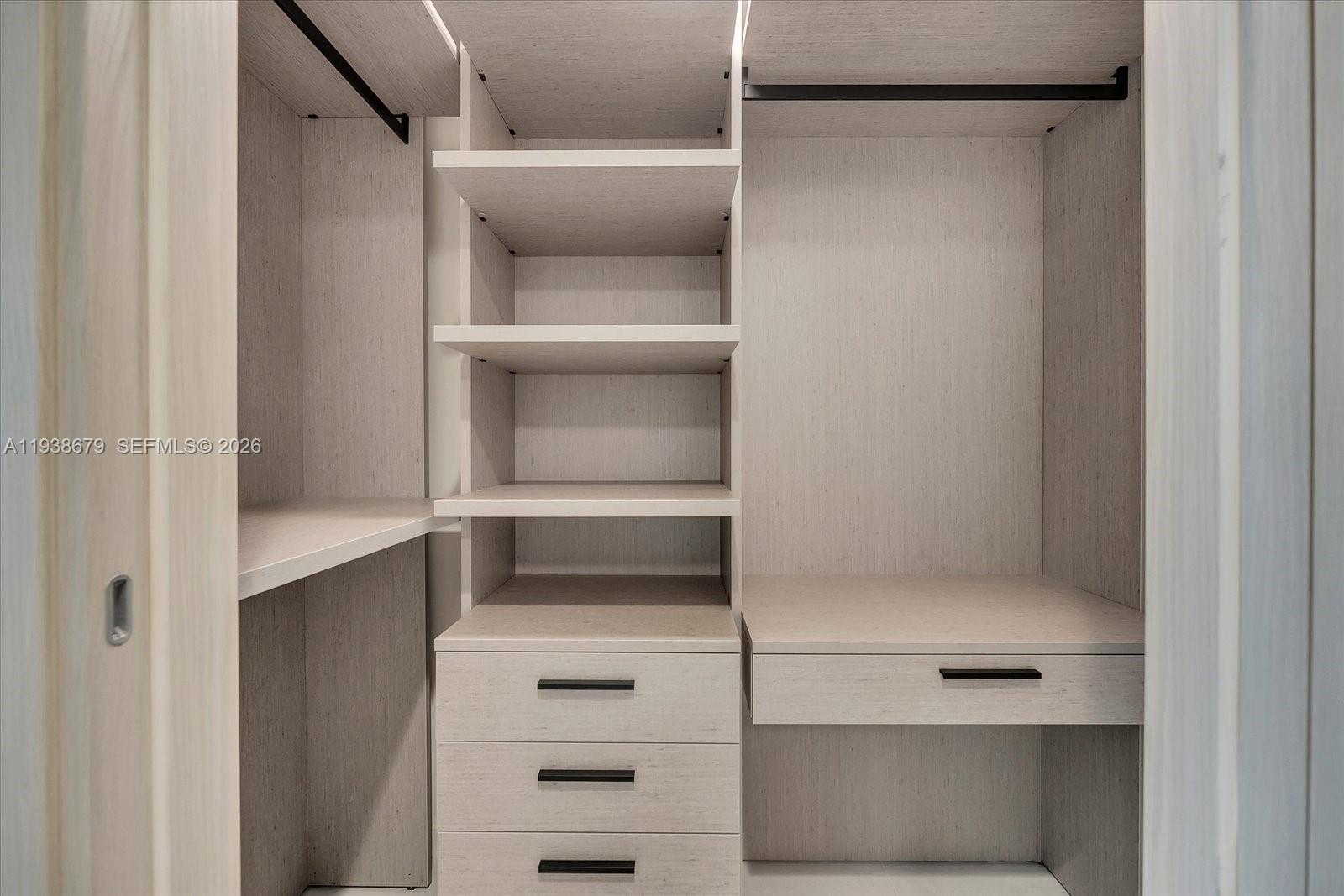 image Brickell Flatiron22