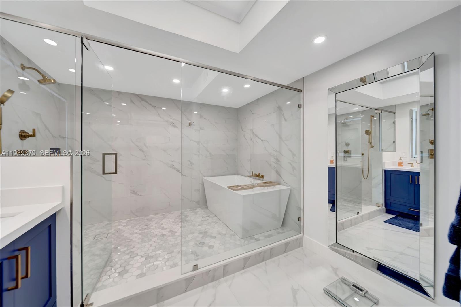 6001 N Ocean Dr #1204 Hollywood, FL 33019