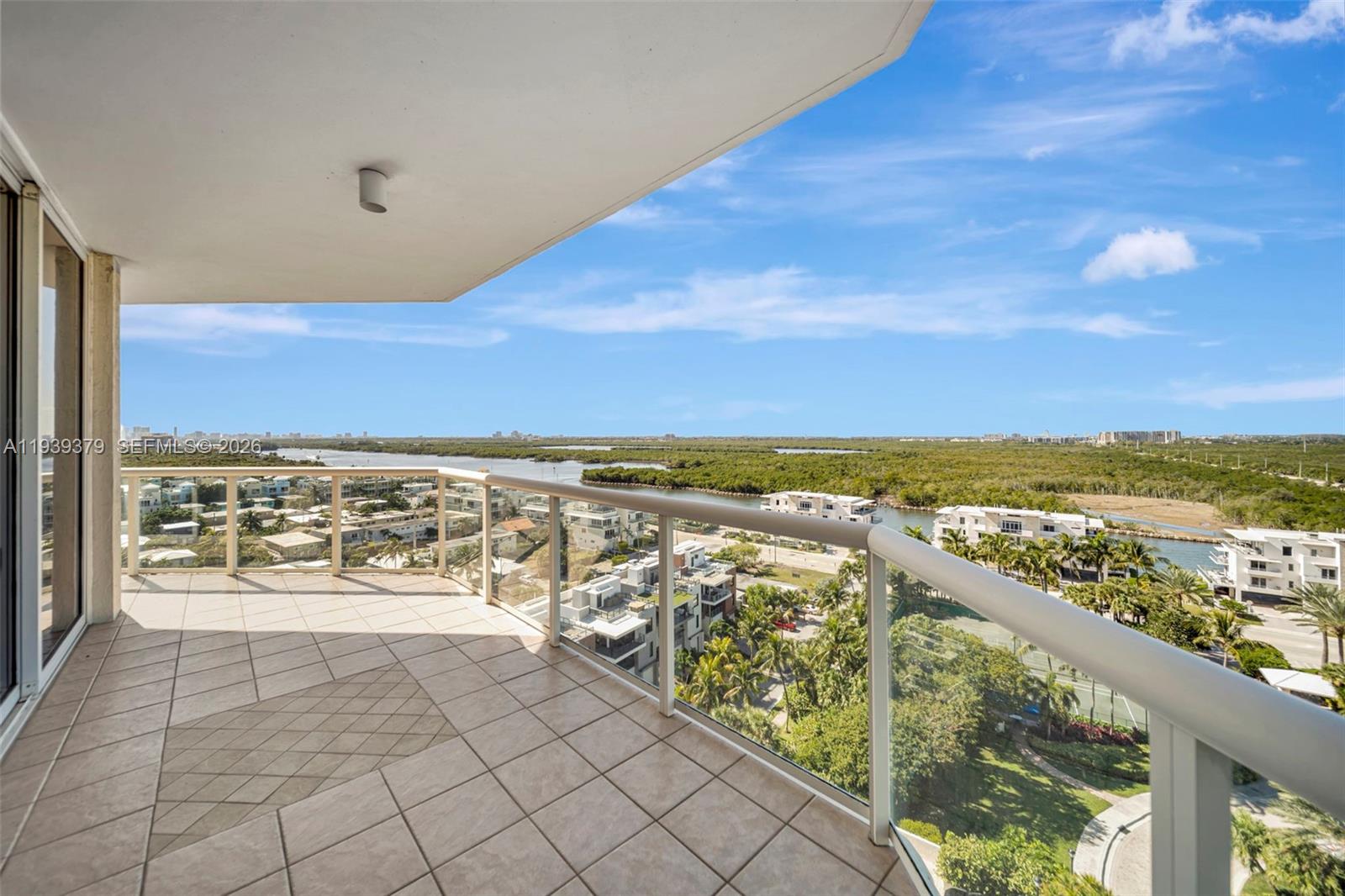 6001 N Ocean Dr #1204 Hollywood, FL 33019