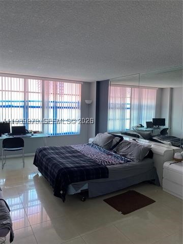 Undisclosed Address,Hollywood, FL 33019