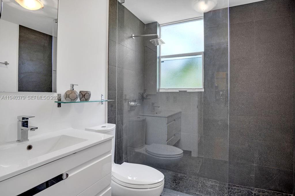 747 Michigan Ave #201 Miami Beach, FL 33139