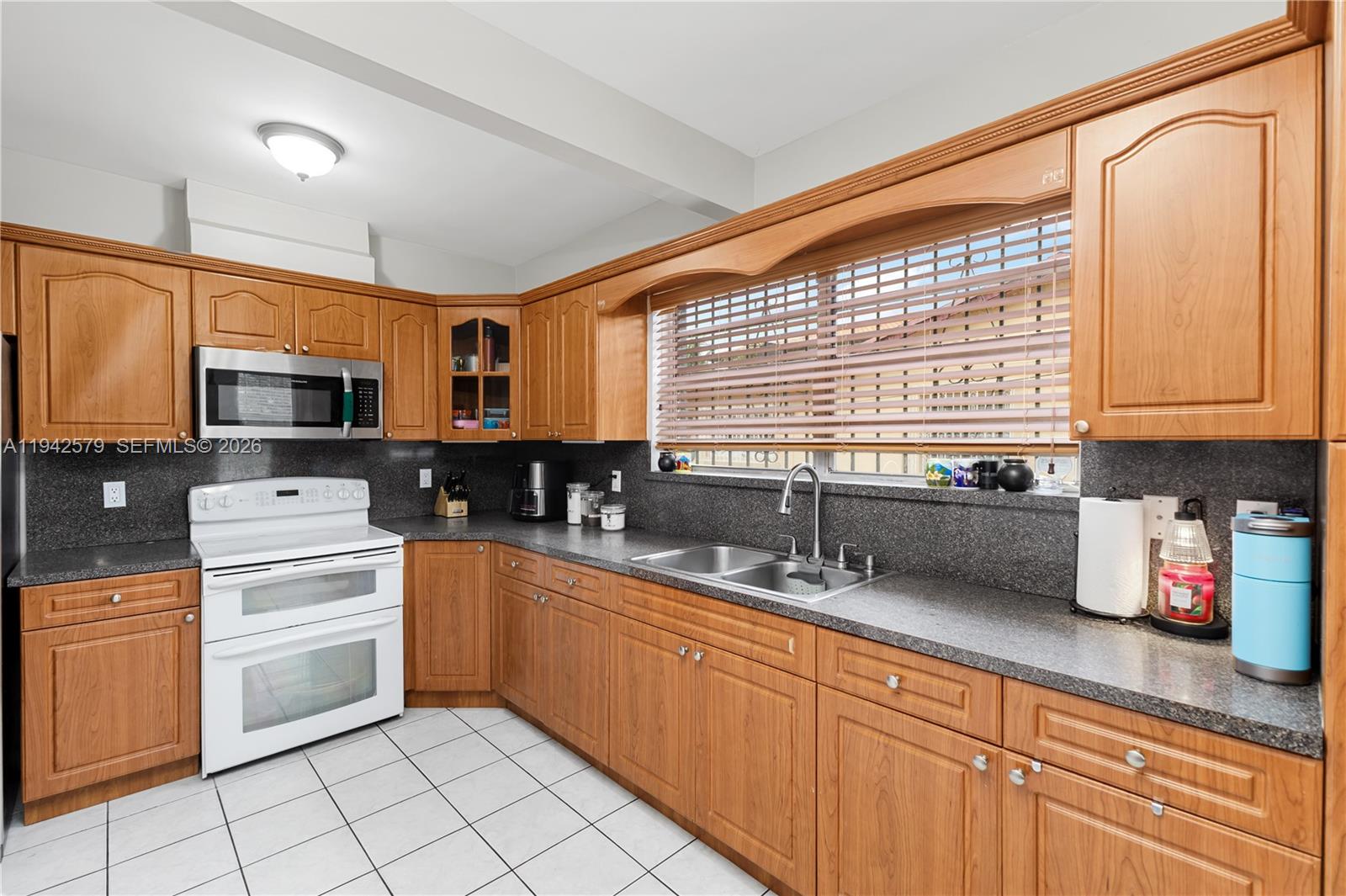 2818 SW 2nd St Miami, FL 33135