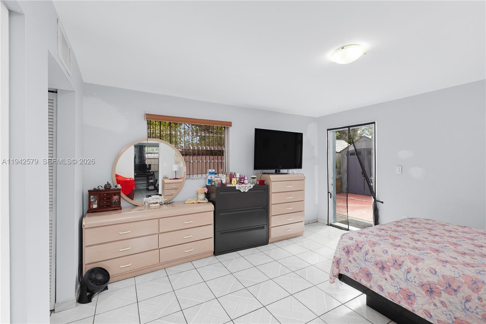 2818 SW 2nd St Miami, FL 33135